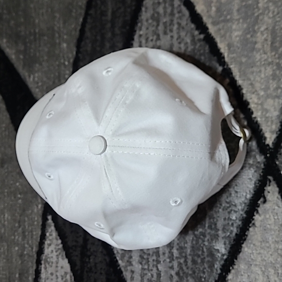 VS VICTORIA SPORT EMBROIDERED HAT - Picture 5 of 10